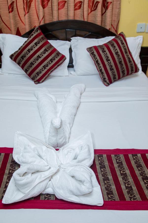 Hotel Bougainvillea Pokhara Eksteriør billede