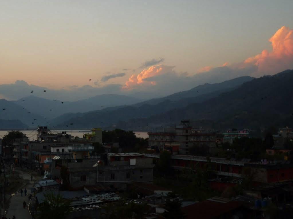 Hotel Bougainvillea Pokhara Eksteriør billede